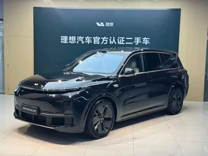 Li Auto Li L9, 2025