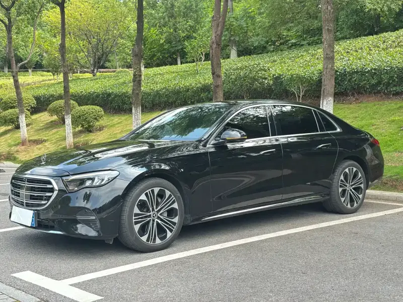 Mercedes-Benz E-Class, 2025