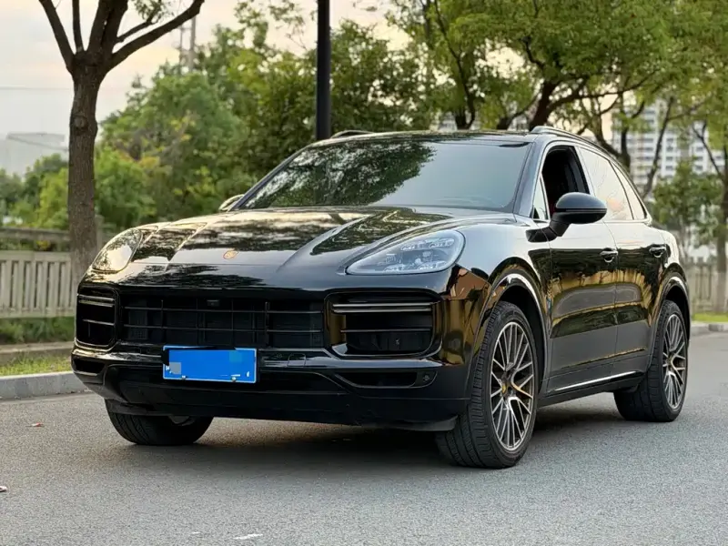 Porsche Cayenne, 2021