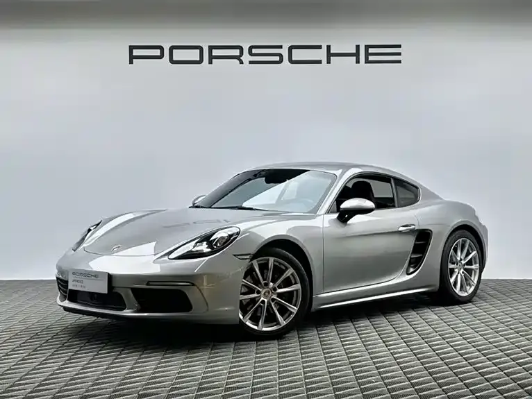 Porsche 718, 2024