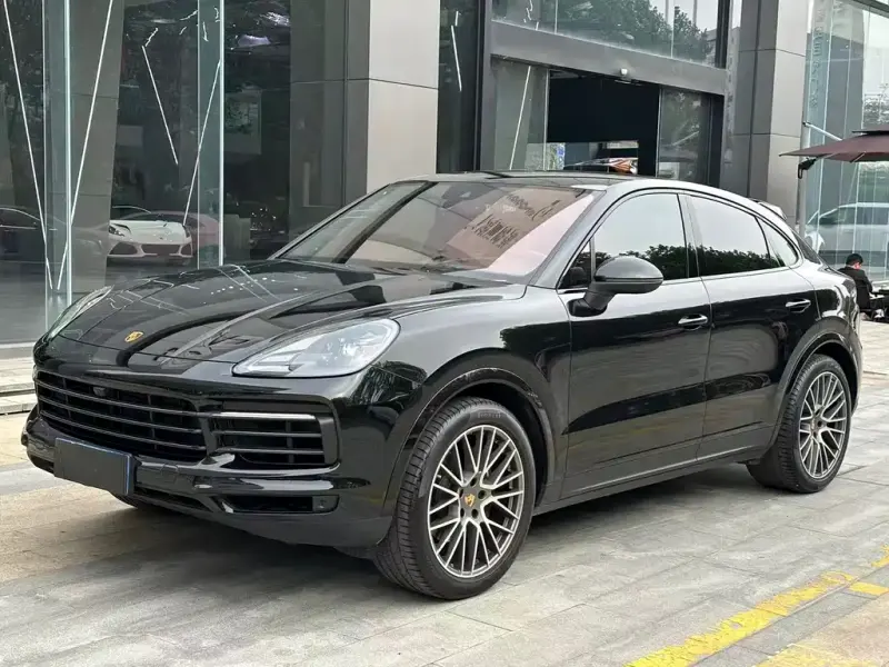Porsche Cayenne, 2023
