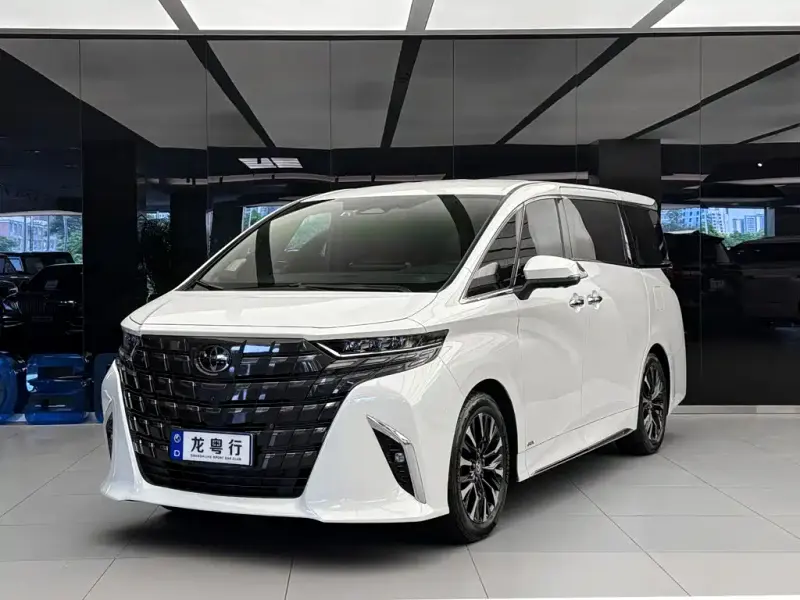Toyota Alphard, 2024