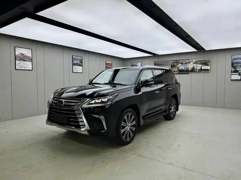 Lexus LX, 2018