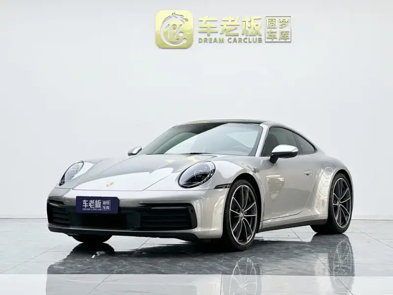 Porsche 911, 2022