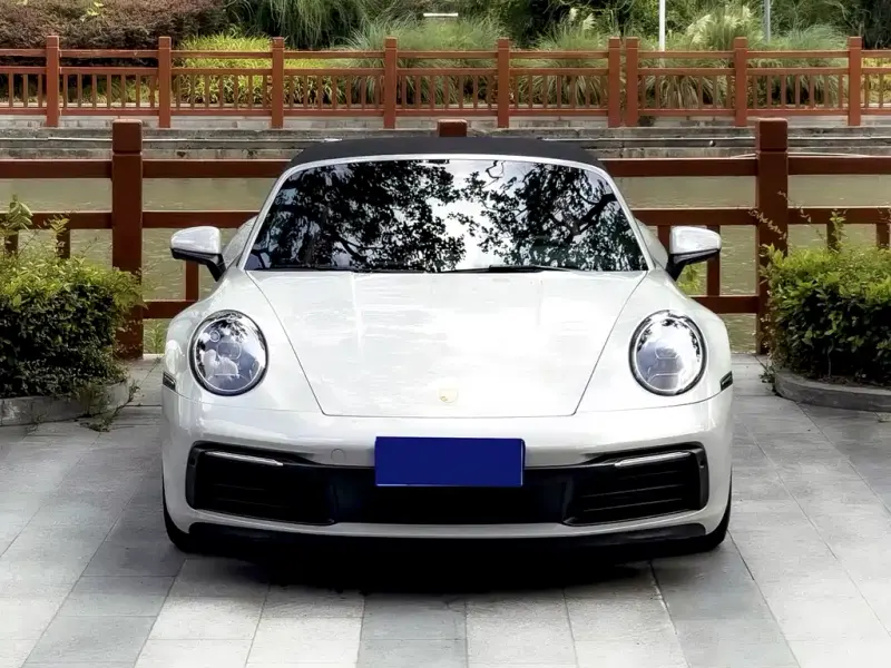 Porsche 911, 2024