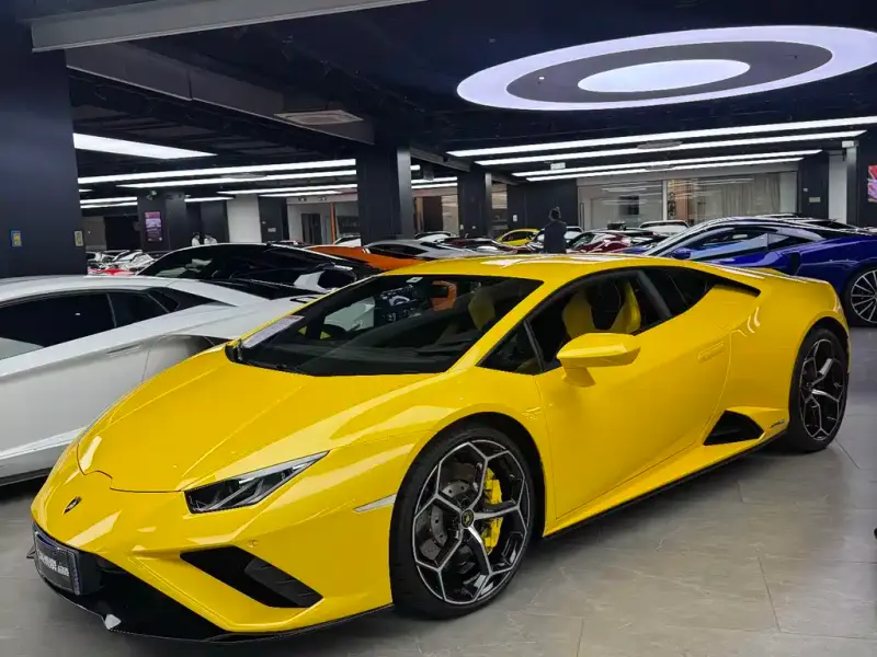 Lamborghini Huracán, 2022
