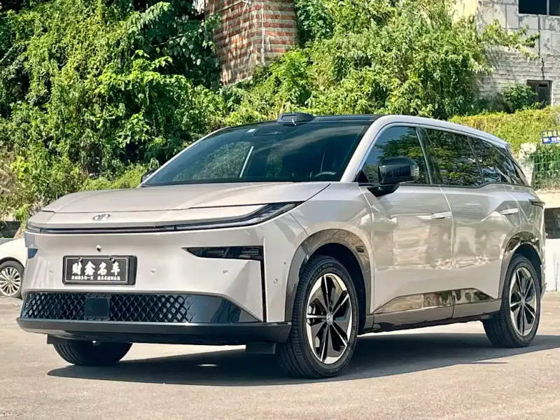 Toyota bZ3X, 2025