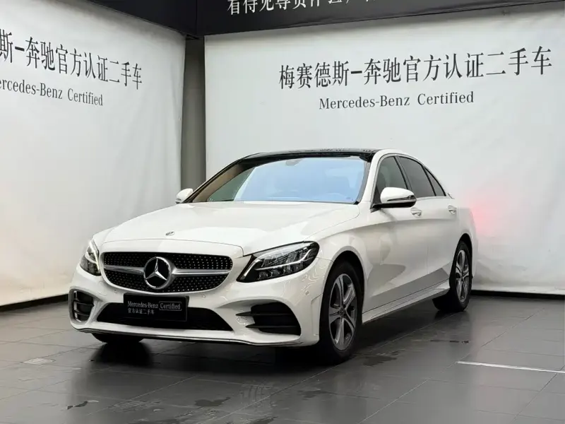 Mercedes-Benz C-Class, 2022