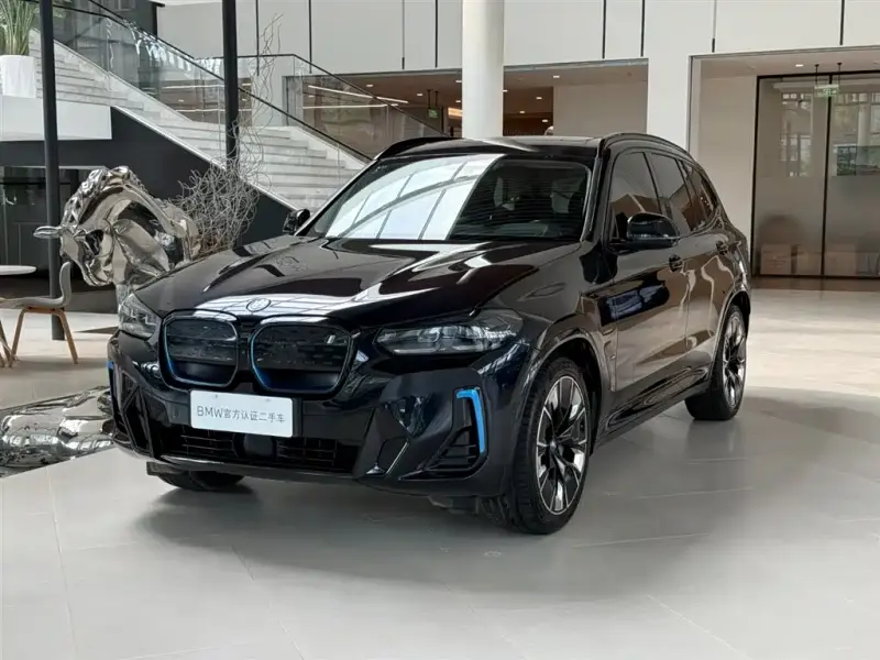 BMW iX3, 2021