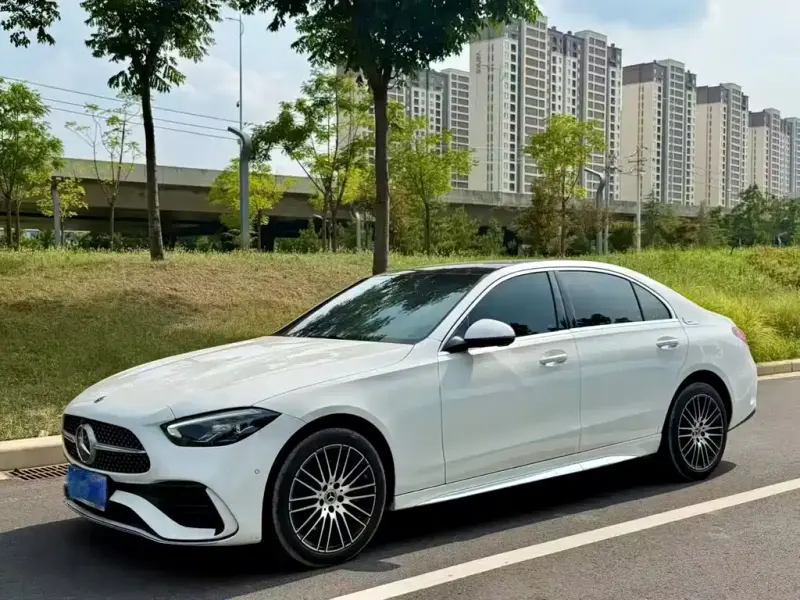 Mercedes-Benz C-Class, 2025