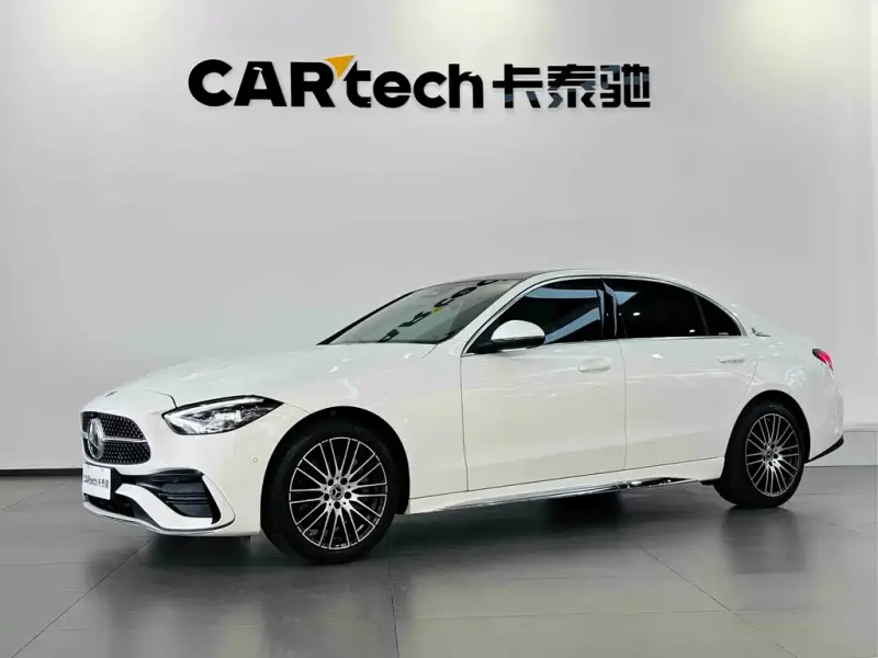 Mercedes-Benz C-Class, 2024