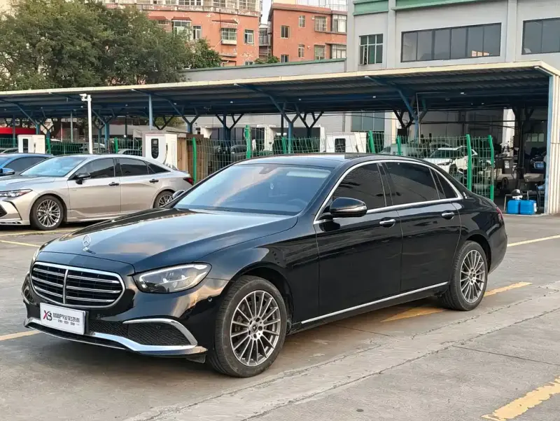 Mercedes-Benz E-Class, 2022