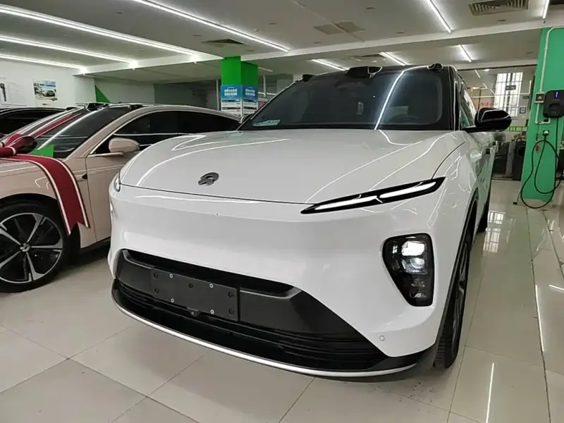 NIO ES8 NIO ES8 2023 75kWh, 2023 — фото 1