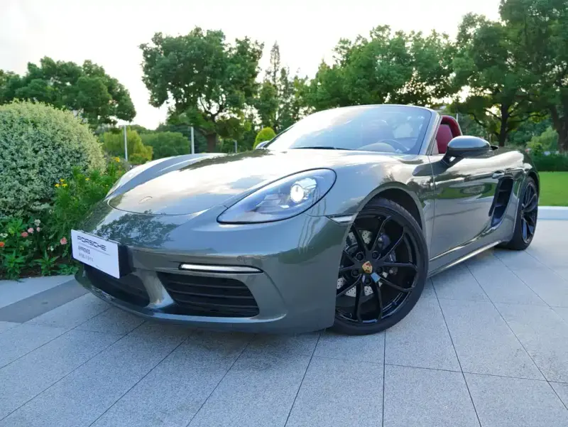Porsche 718, 2024