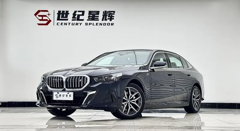 BMW i5, 2025
