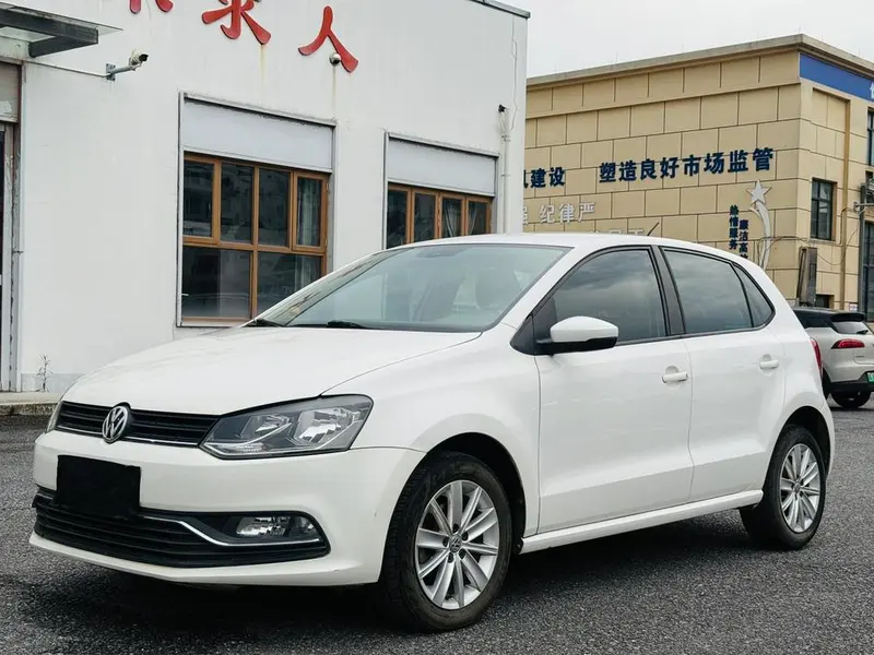 Volkswagen Polo, 2014