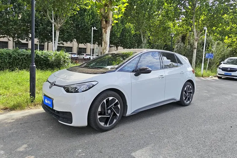Volkswagen ID.3, 2025