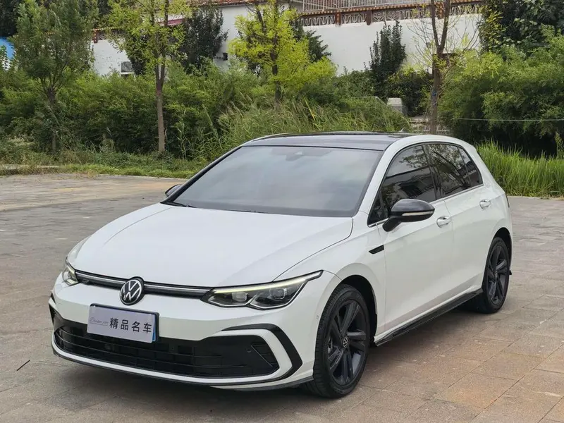 Volkswagen Golf, 2021