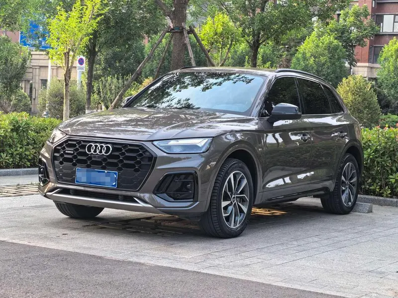 Audi Q5L, 2023