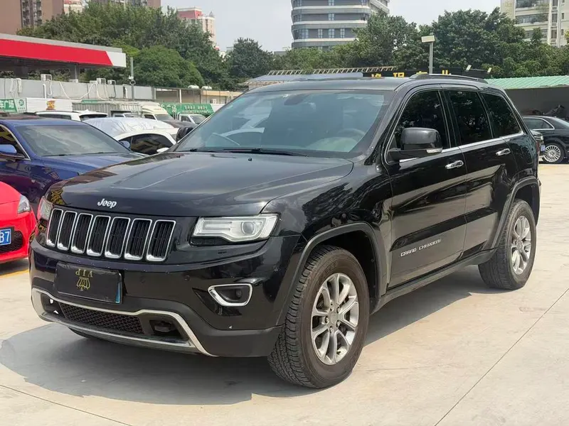 Jeep Grand Cherokee (Import), 2015