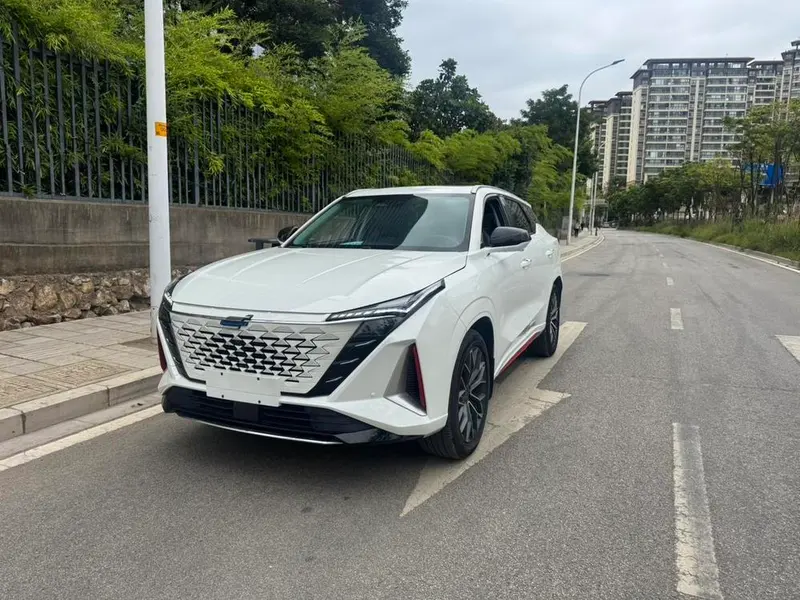 Changan Oshan Z6, 2022