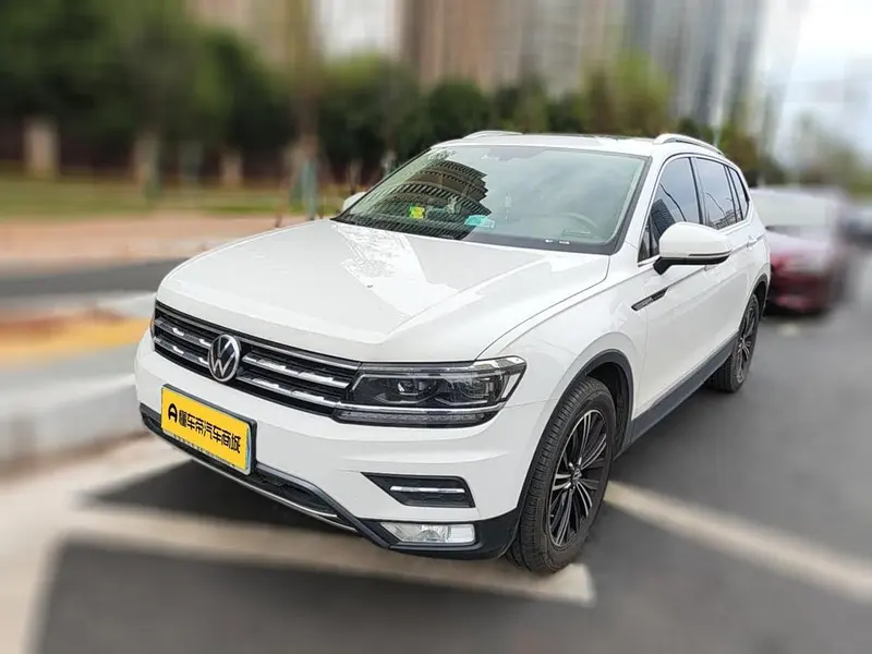 Volkswagen Tiguan L, 2021