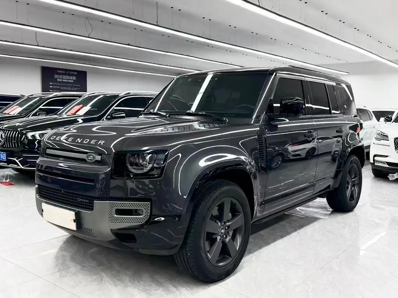 Land Rover Defender, 2023