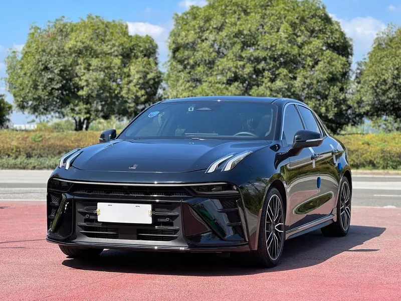 Lynk & Co 03, 2025