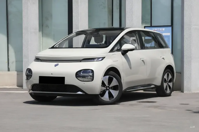 Baojun Yunduo, 2023