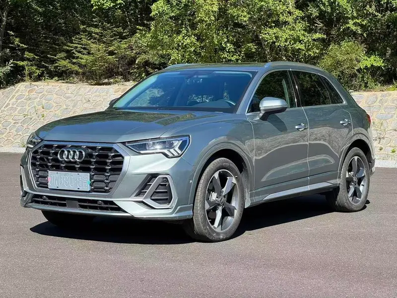 Audi Q3, 2022