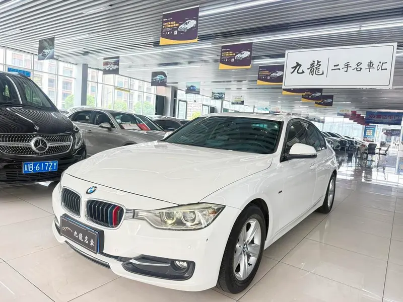 BMW 3-Series, 2013