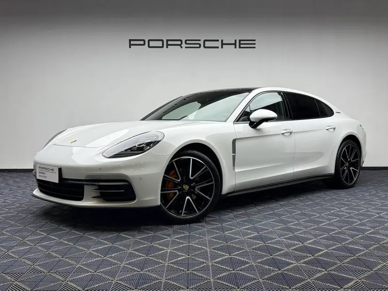 Porsche Panamera, 2017