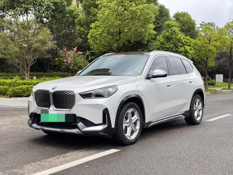 BMW iX1, 2024