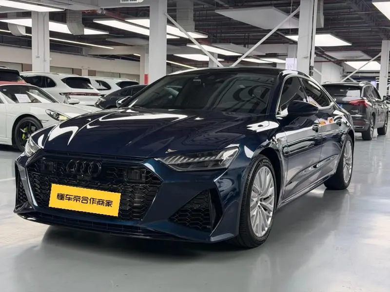 Audi A7L, 2022