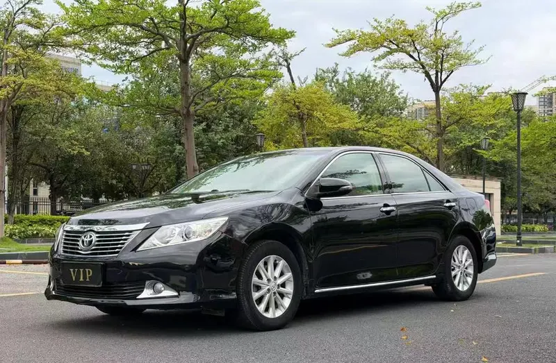 Toyota Camry, 2013