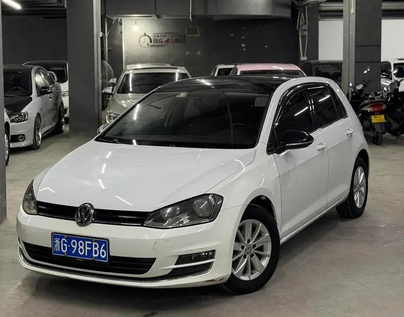 Volkswagen Golf, 2014