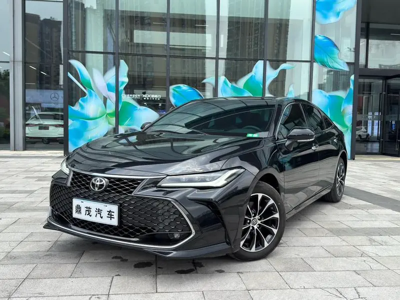 Toyota Avalon 2.5L Auto Luxury Edition, 2023 — фото 1
