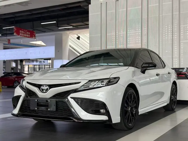 Toyota Camry, 2023