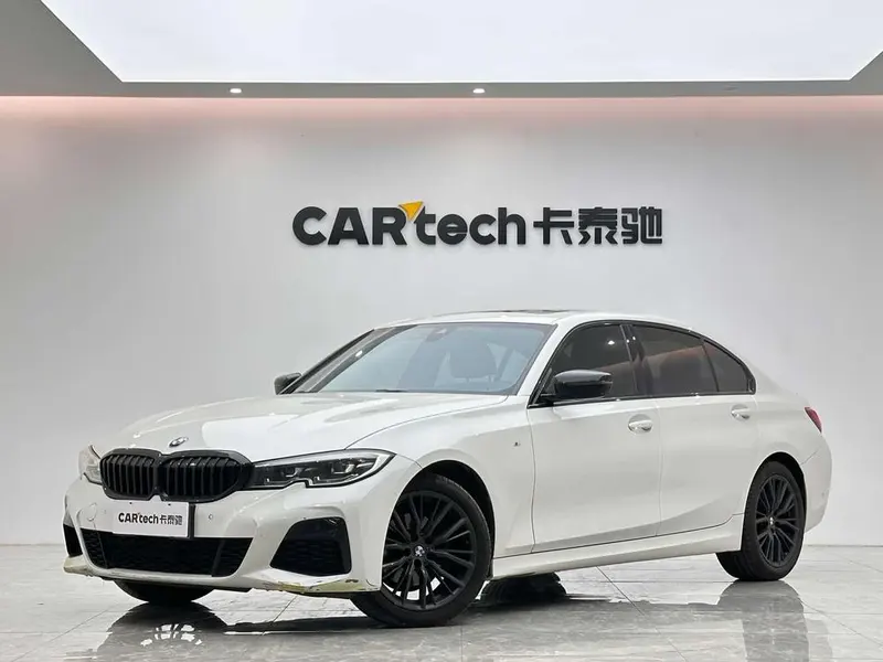 BMW 3-Series, 2021