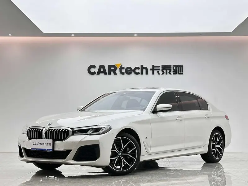 BMW 5-Series, 2021