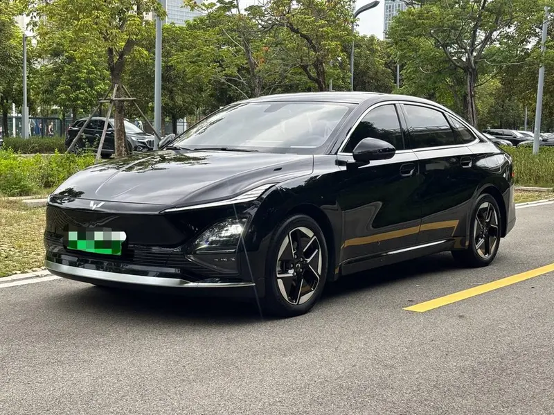 Wuling Starlight EV, 2024