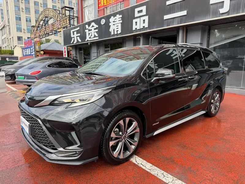 Toyota Granvia, 2023
