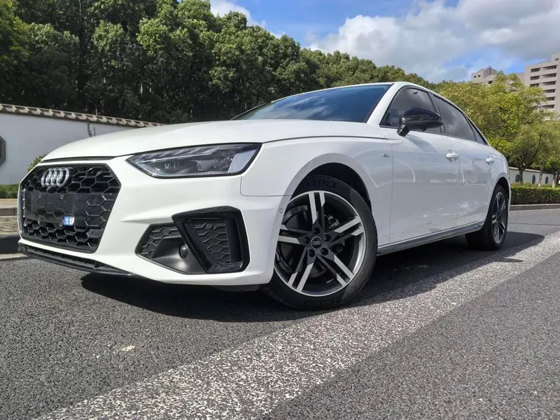 Audi A4L, 2022