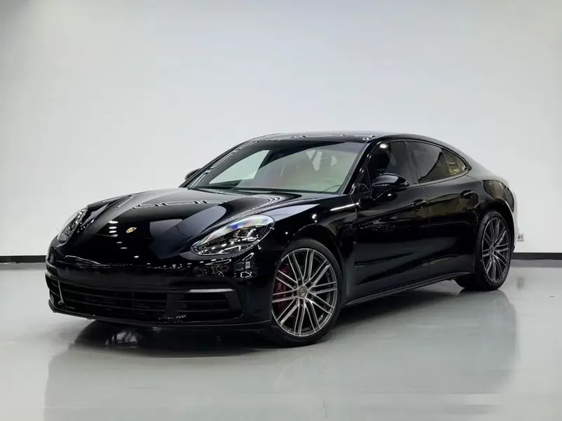 Porsche Panamera, 2019