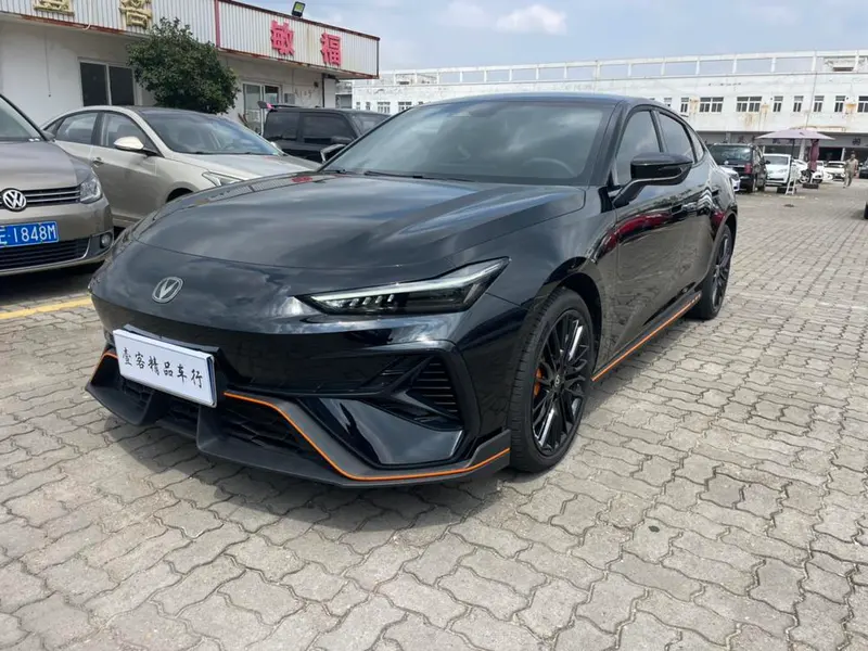 Changan UNI-V, 2025