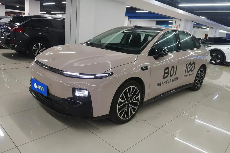 Leapmotor B01, 2025