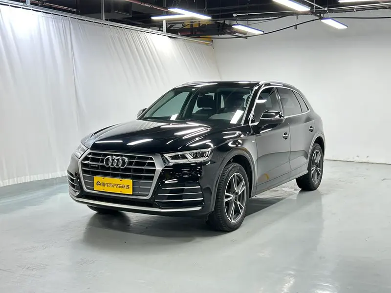 Audi Q5L, 2020