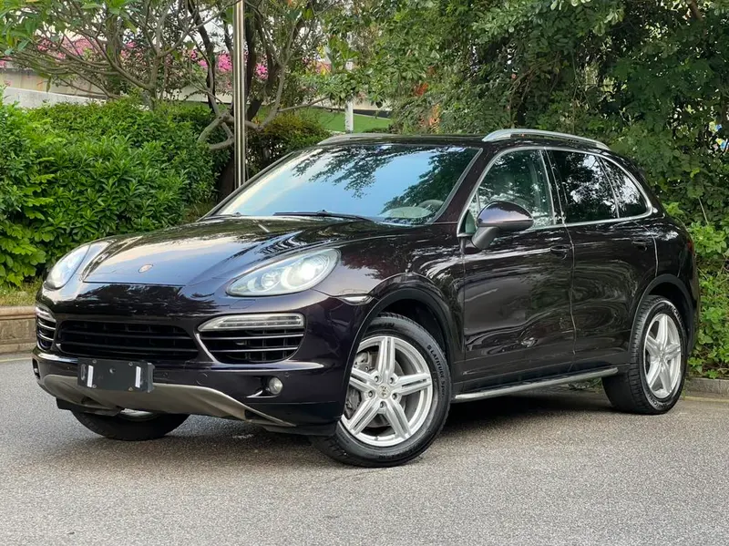 Porsche Cayenne, 2011