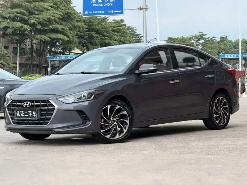 Hyundai Elantra, 2020