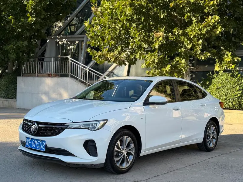 Buick Verano, 2022